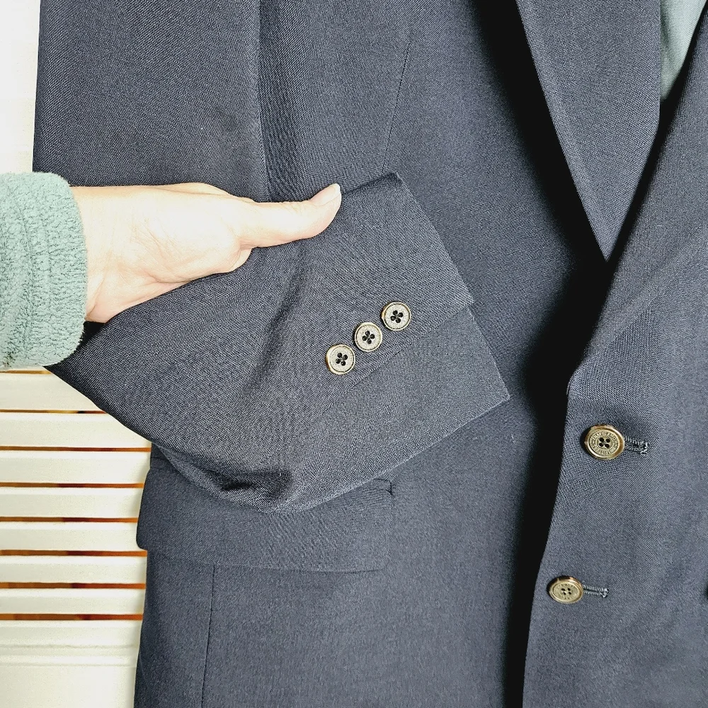 TravelSmith Men's Navy Blue Wool Blend Blazer Size 42L - Picture 8 of 16